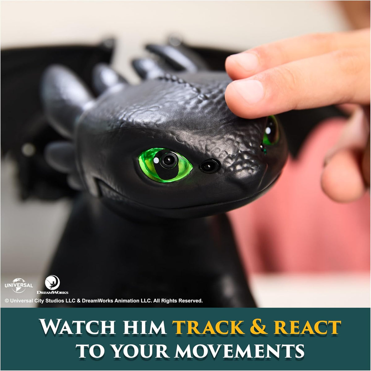 Spin Master Como Entrenar a tu Dragón -Chimuelo Interactivo Domar y Entrenar-