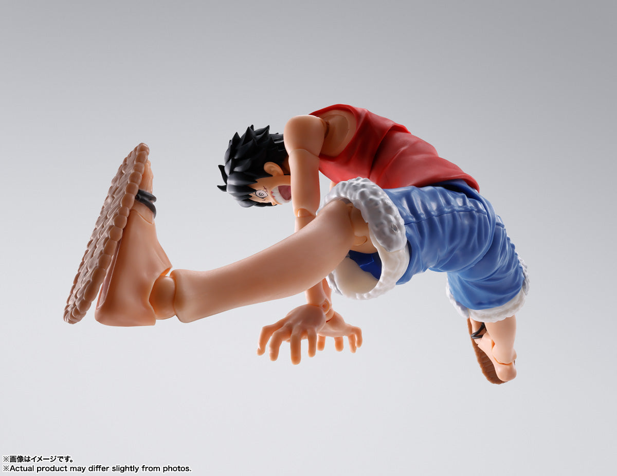 S.H.Figuarts Monkey.D.Luffy -Romance Dawn- (JP)