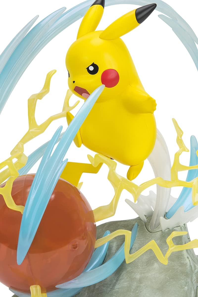 Pokémon Select Light FX Pikachu Deluxe Figure